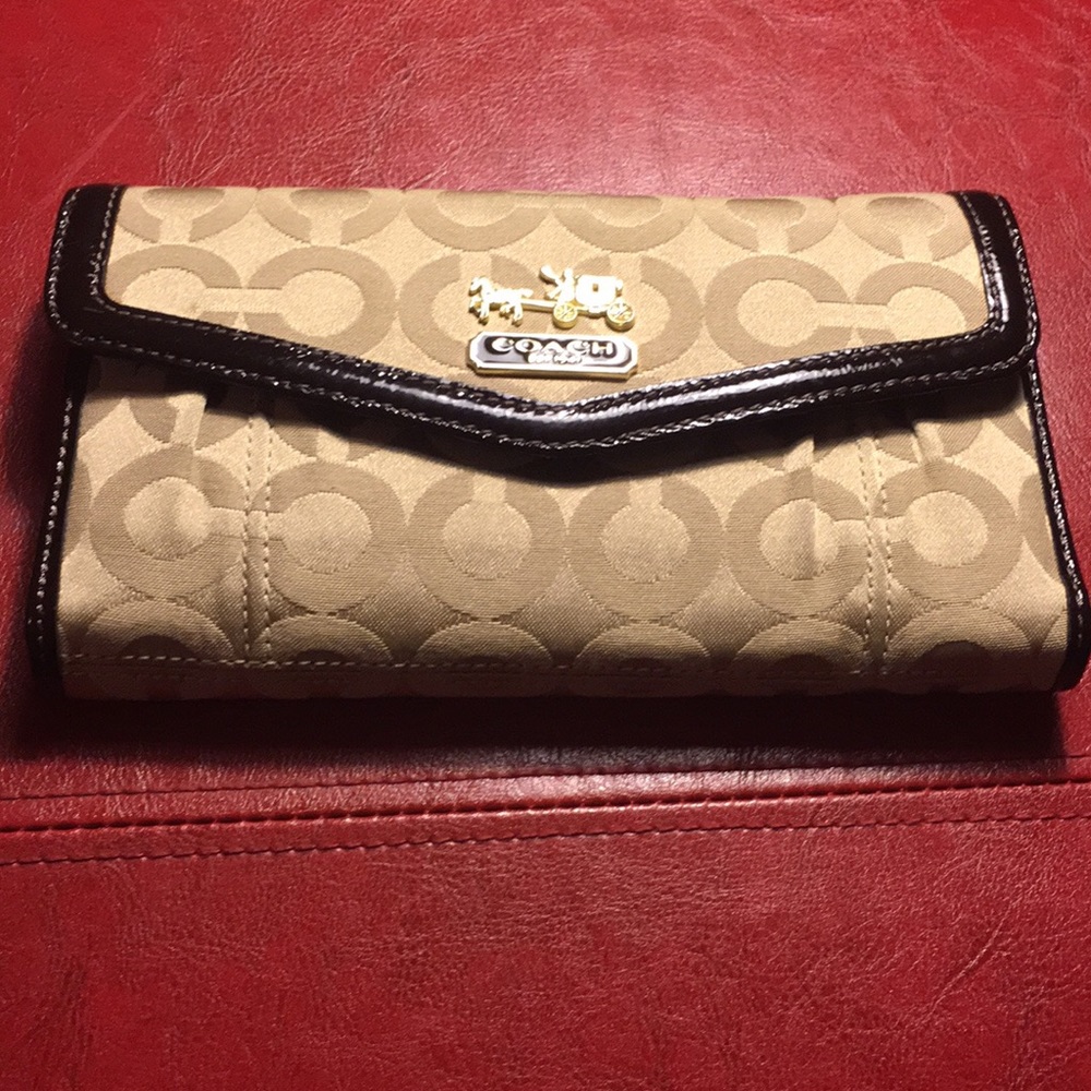 Coach signature wallet
